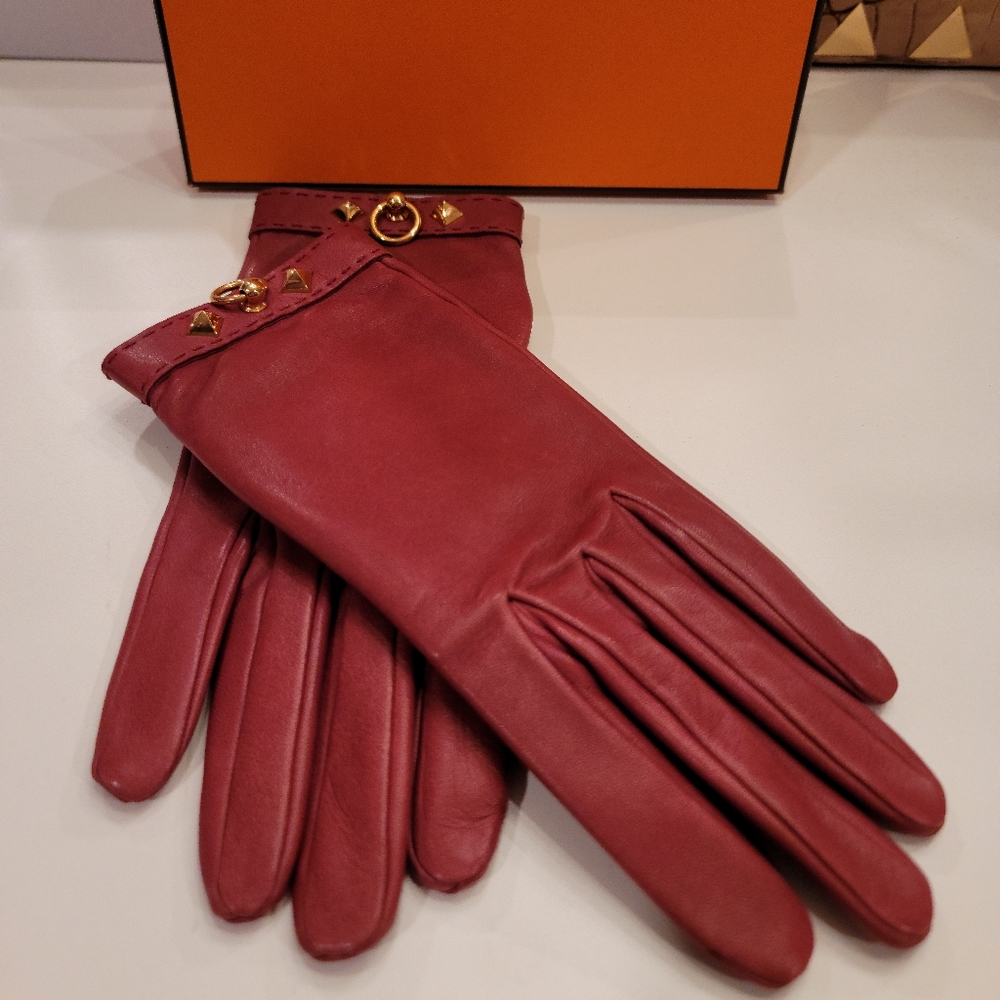 Authentic Hermes Gloves